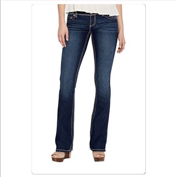 Maurices Boot Cut Dark Wash Flap Pocket Jeans Jr Size 1/2 - Picture 1 of 5
